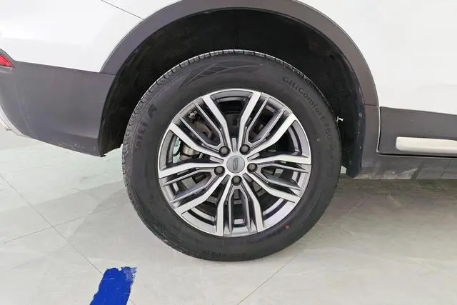 Geely Boyue 1.8TD DCT Zhilian PRO
