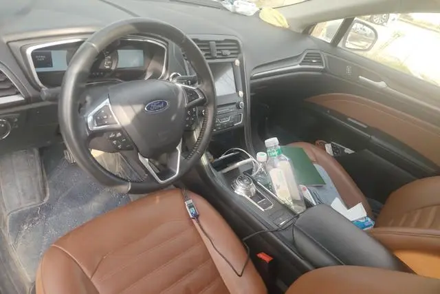 Ford Mondeo EcoBoost 180 Cognac Special Edition