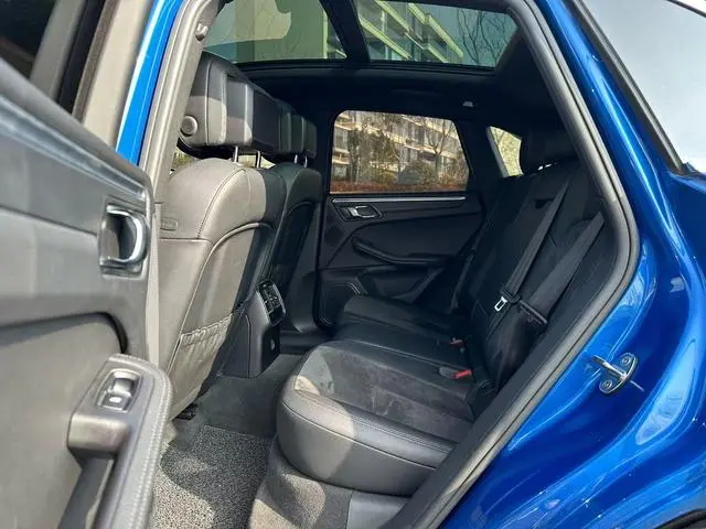 Porsche Macan Macan 2.0T