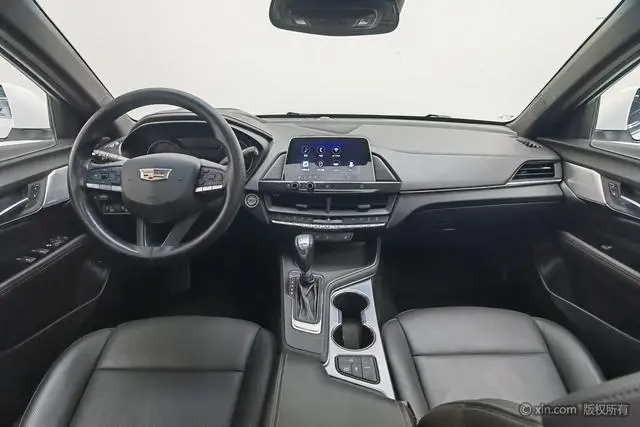 Cadillac Cadillac CT4 28T luxury