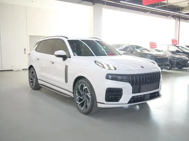 LYNK & CO Lynk &Co. 09 EM-P 2.0TD Performance version Six-seater Halo