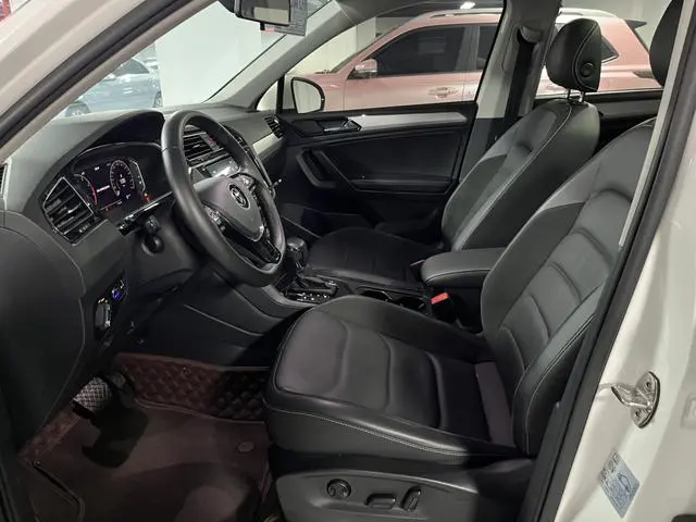 Volkswagen Tiguan L 330TSI automatic two-wheel drive Smart edition