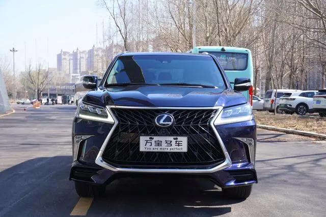 Lexus Lexus LX 570 Peak Special Edition