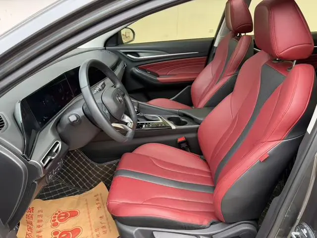 Changan Yidong PLUS Blue Whale NE 1.4T GDI DCT Premium Type