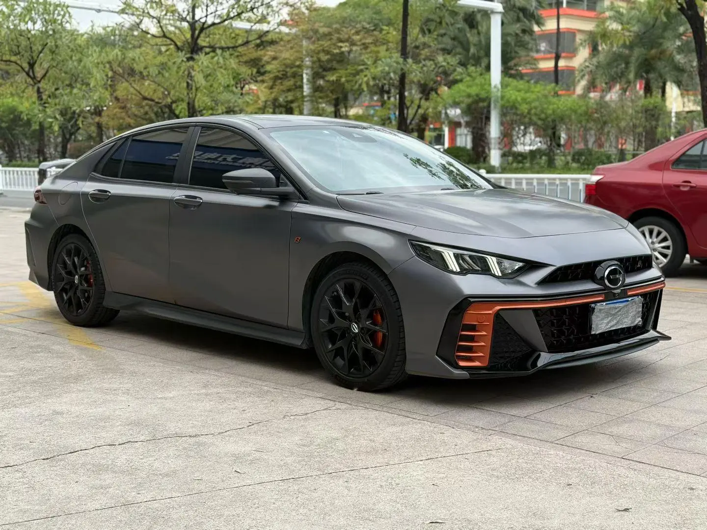 GAC Shadow Leopard 270T J16 R-Style track version