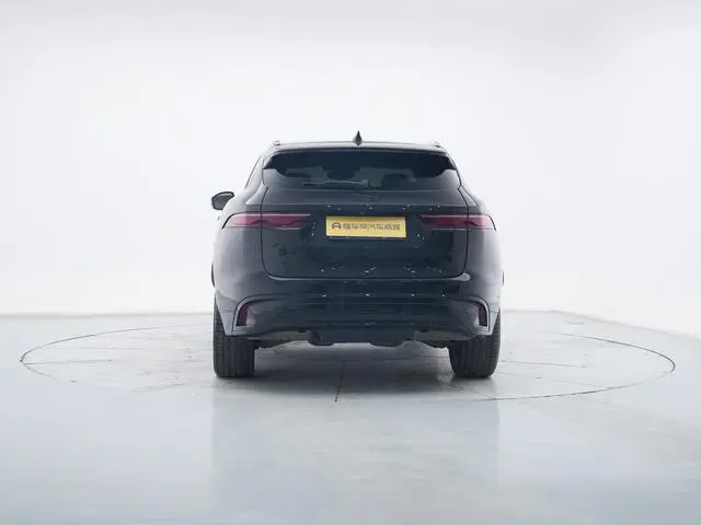 Jaguar Jaguar F-PACE P250 R-Dynamic BLACK