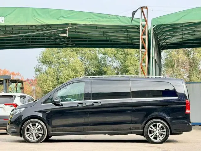Mercedes-Benz Mercedes-Benz V-class V 260 L Premium Extended Version