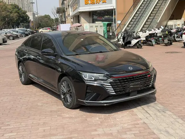 Dongfeng Fengshen Yi Hyun MAX 1.5T Extraordinary Cute Dad Edition