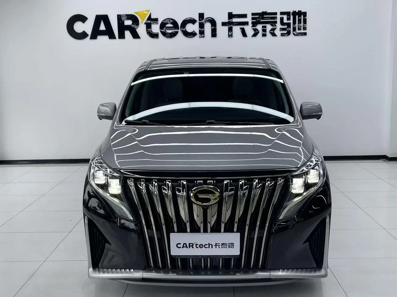 GAC Trumpchi M8 Master Series 390T four-seater Glory Edition
