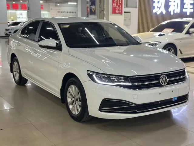 Volkswagen Bora 1.5L automatic fashion type