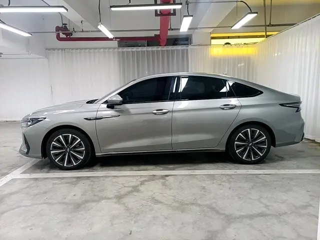 Chery Fulwin Arrizo 8 High-energy version 2.0T DCT royal