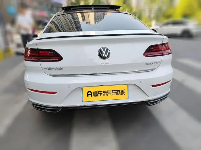Volkswagen Volkswagen CC 380TSI eye-catching version