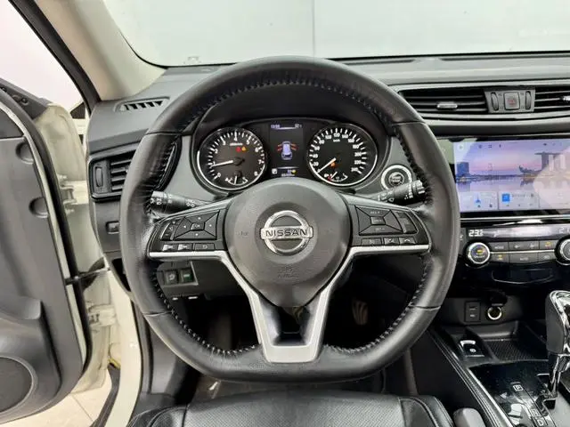 Nissan Qijun 2.0 L XL ITS CVT 2WD Comfort Commemorative Edition