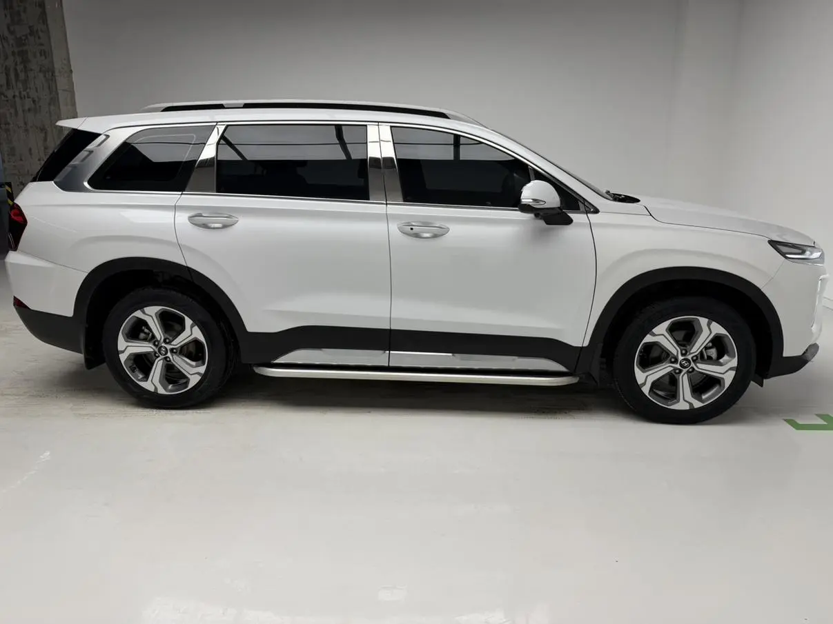 Hyundai Shengda 380 TGDi GLS automatic two-wheel drive deluxe Edition