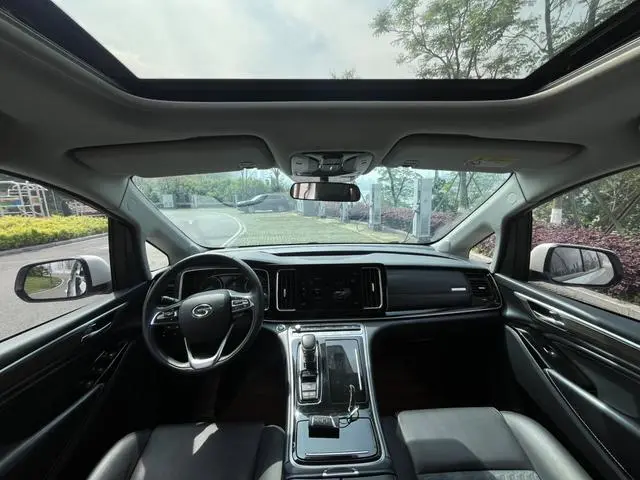 GAC Trumpchi M8 Lingxiu Series 390T Deluxe Edition