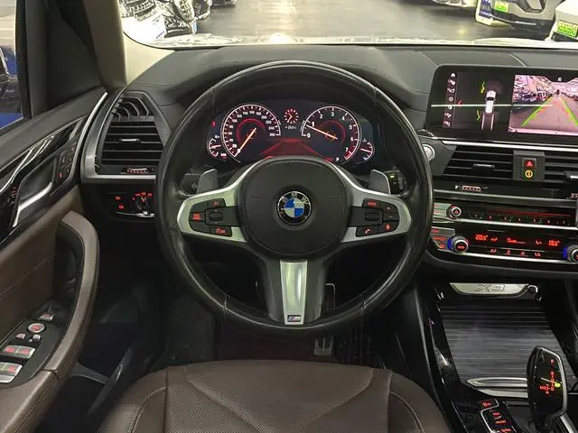 BMW BMW X3 xDrive28i M sports suit country V