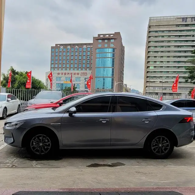 BYD Qin PLUS EV 510KM travel version