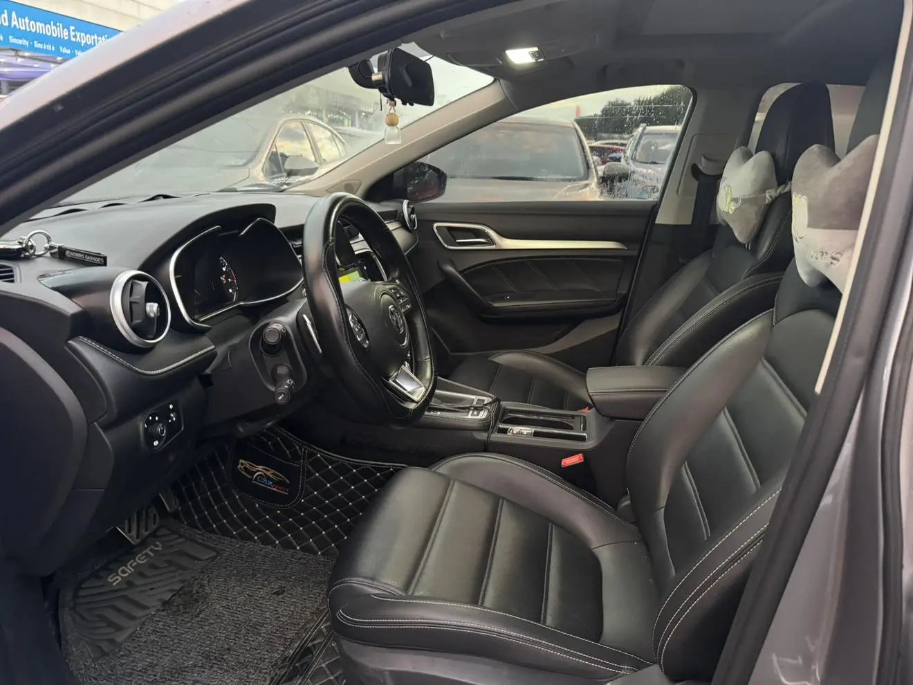 MG MG6 20T automatic luxury Intelligent version