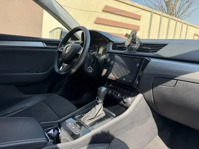 Skoda Speed pie ZI330 DSG Chuangxing Edition