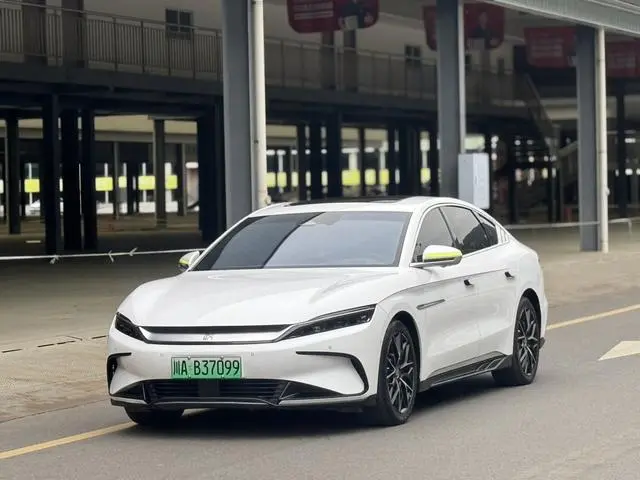 BYD Han EV Genesis version 610KM four-wheel drive exclusive type