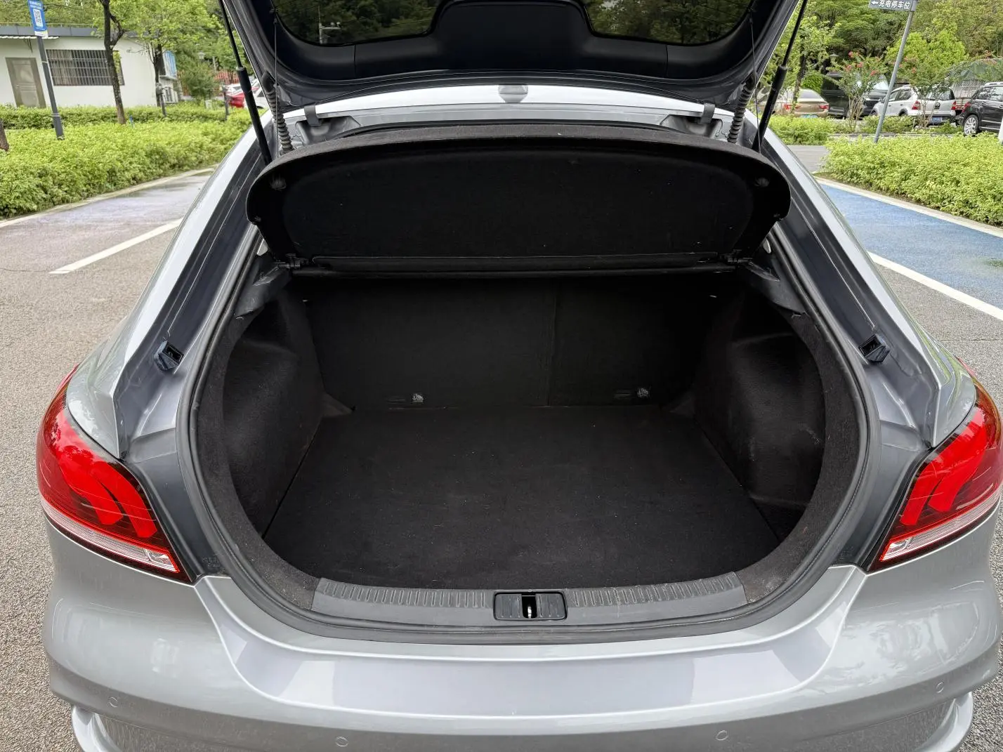 MG MG6 20T automatic luxury Intelligent version