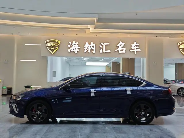 Buick Regal GS 28T Elite type