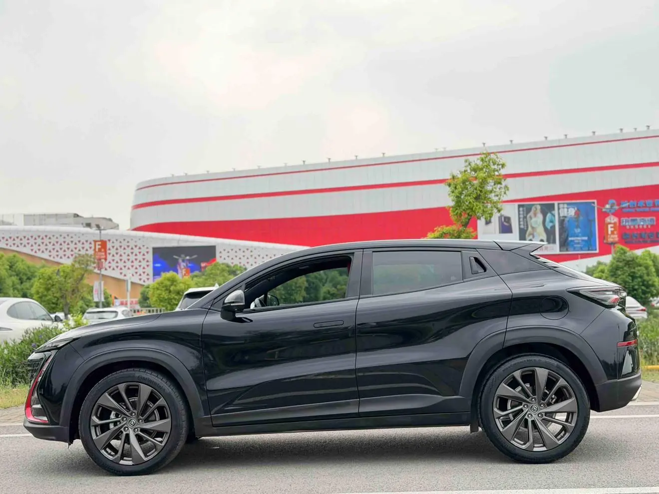Changan Changan UNI-T 1.5T Sports Flagship