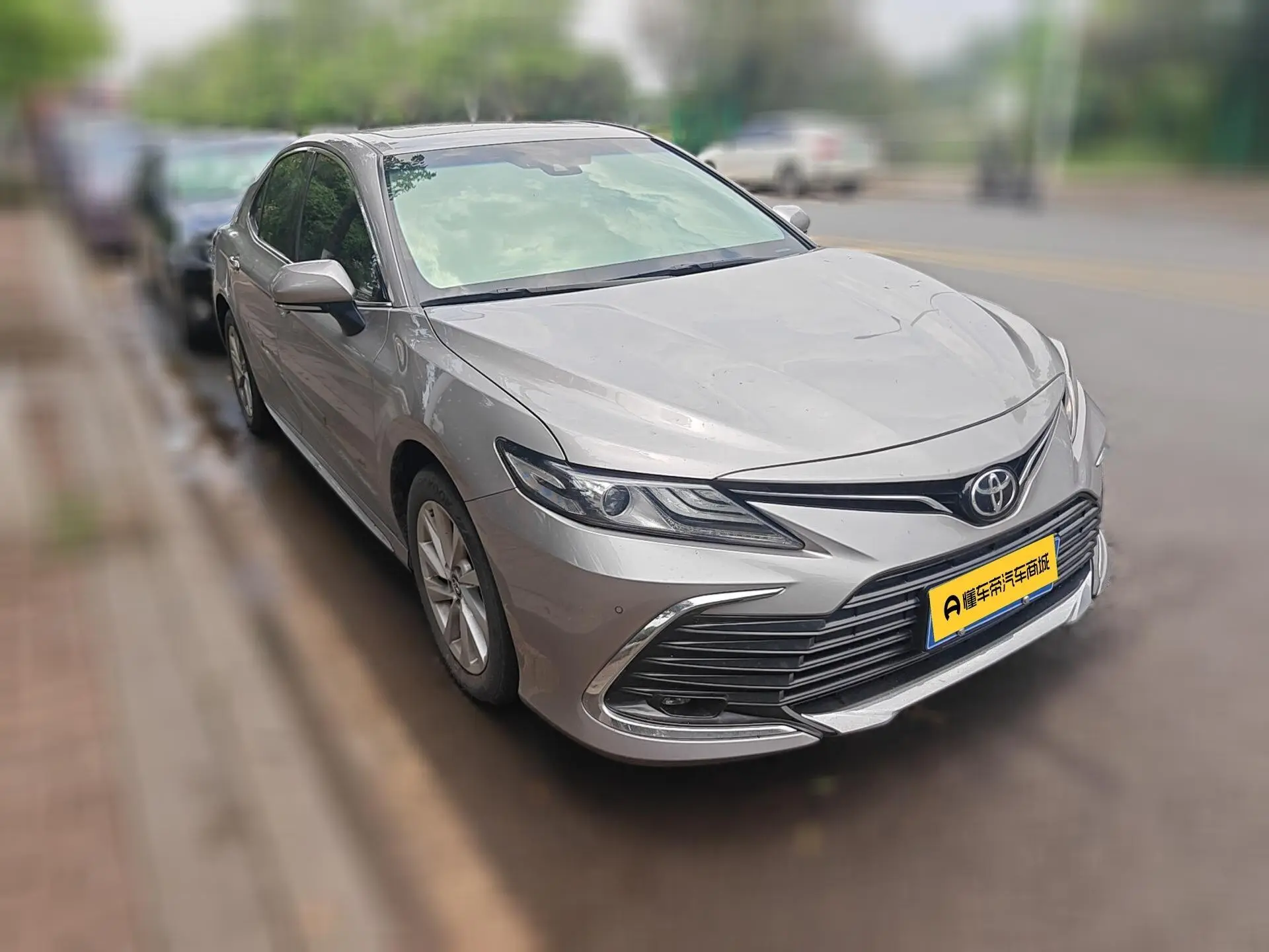 TOYOTA Camry 2.0G Deluxe Edition