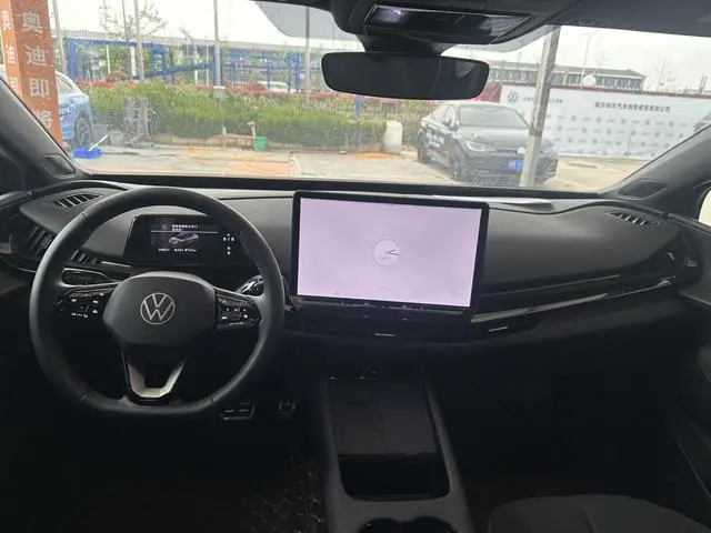 Volkswagen With the crowd 06 Facelift Pro long battery life