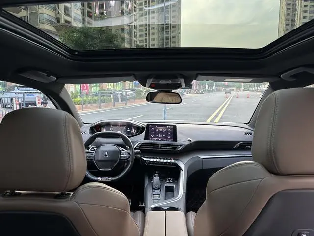 Peugeot Peugeot 5008 380THP 7-seater luxury GT version