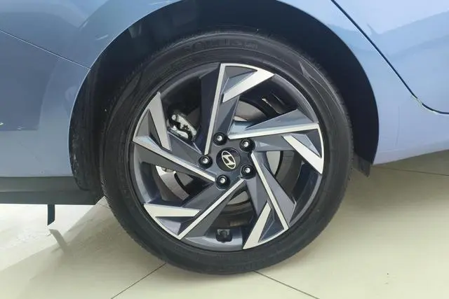 Hyundai Elantra 1.5L CVT GLX Elite Edition