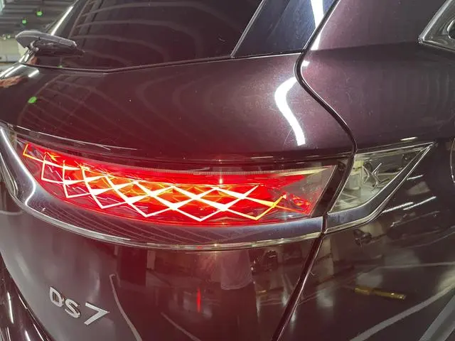 DS DS 7 45THP Rivoli Pioneer Edition