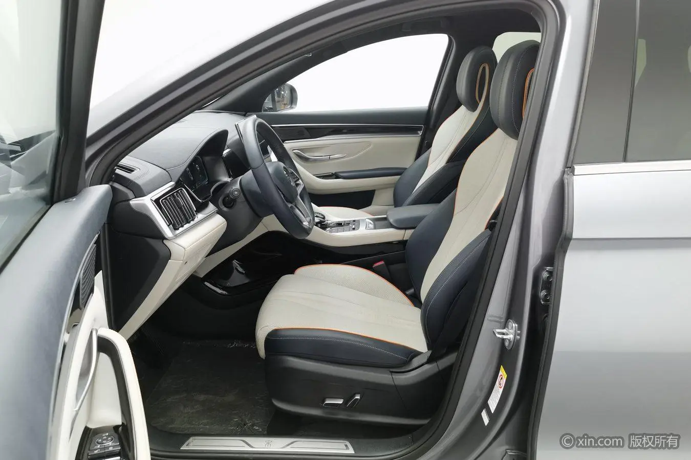 BYD Song PLUS DM DM-i 110KM two-wheel drive flagship PLUS