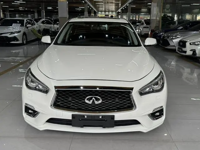 Infiniti Infiniti Q50L 2.0T Premium Version Country V