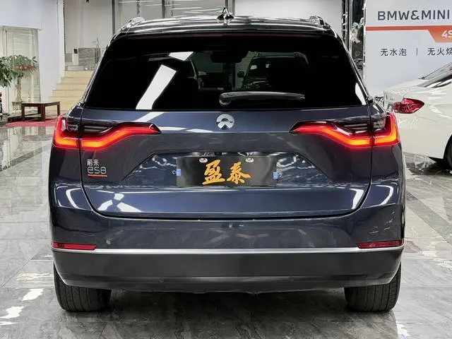 NIO NIO ES8 415KM base version six seats