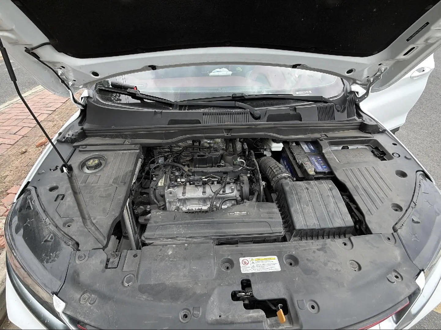 Geely Binyue PRO 260T DCT Knight