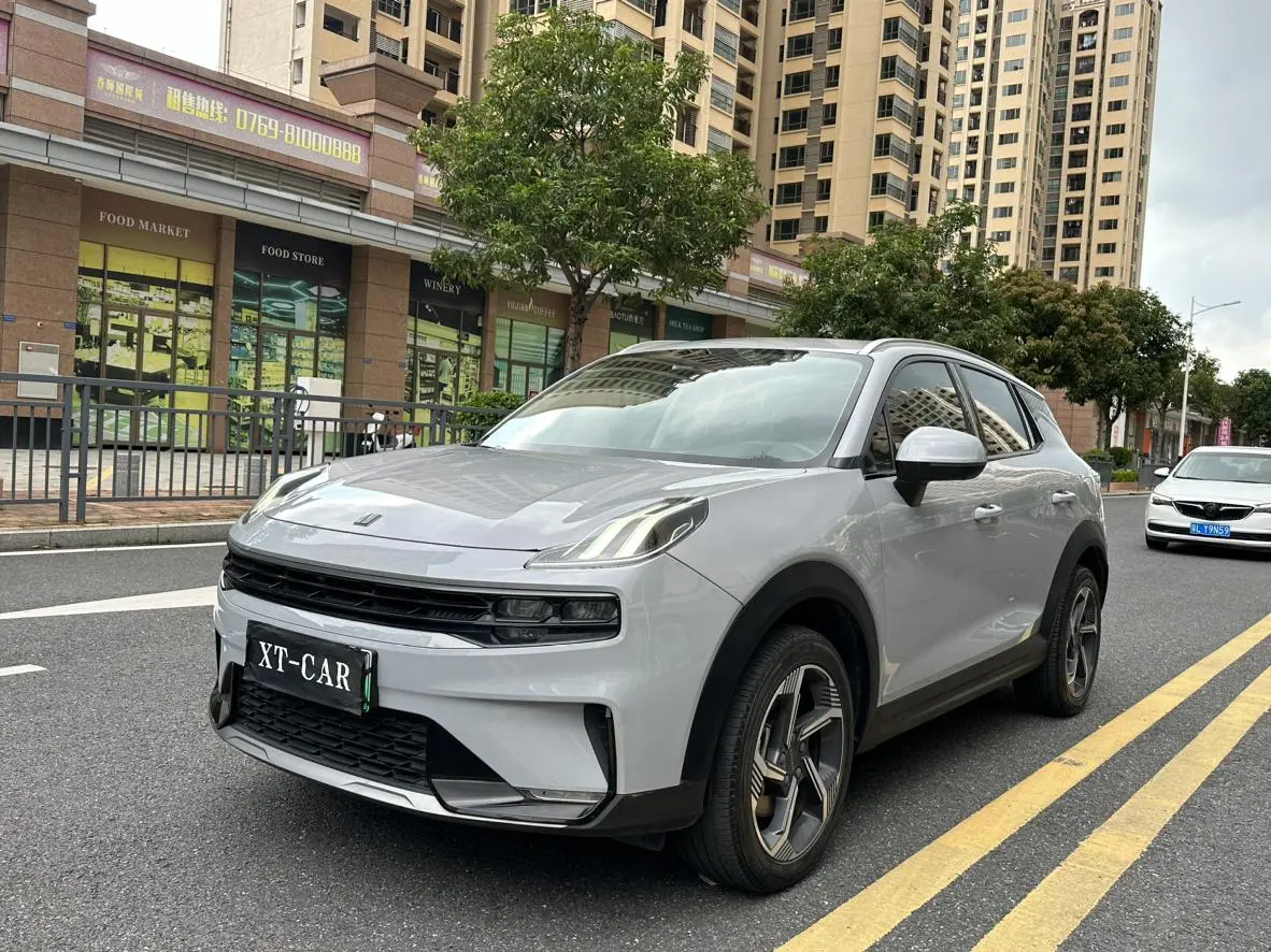 LYNK & CO Lynk & Co. 06 EM-P 84KM battery life version Pro