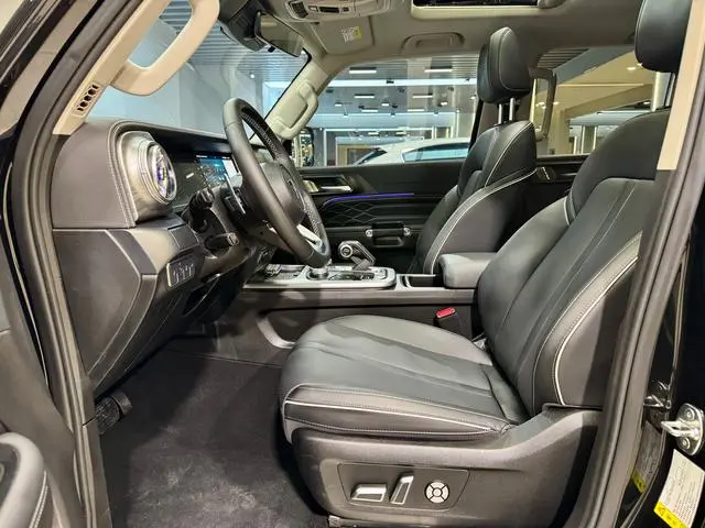 Tank Tank 300 2.0T Conqueror