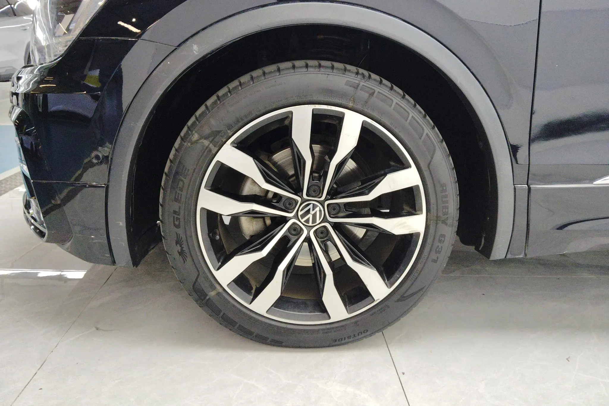 Volkswagen Tiguan L 330TSI automatic two-wheel drive R-Line Premium edition