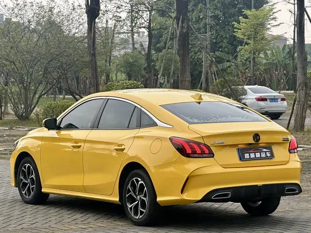 MG MG5 180DVVT Manual Youth Deluxe Edition
