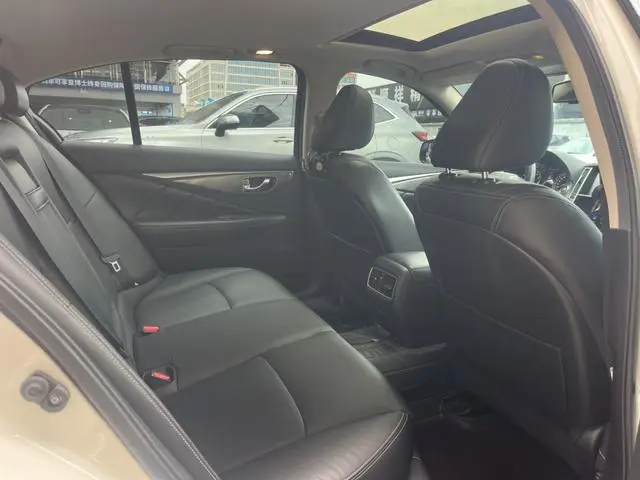 Infiniti Infiniti Q50L 2.0T Yixiang Edition Country VI