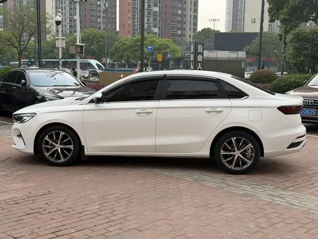 Geely Emgrand UP 1.5L CVT comfort type