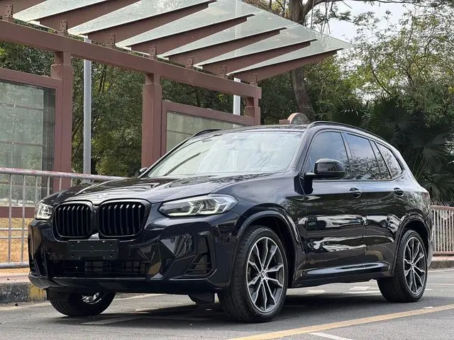 BMW BMW X3 Facelifted xDrive30i Exclusive M Yao Ye Set
