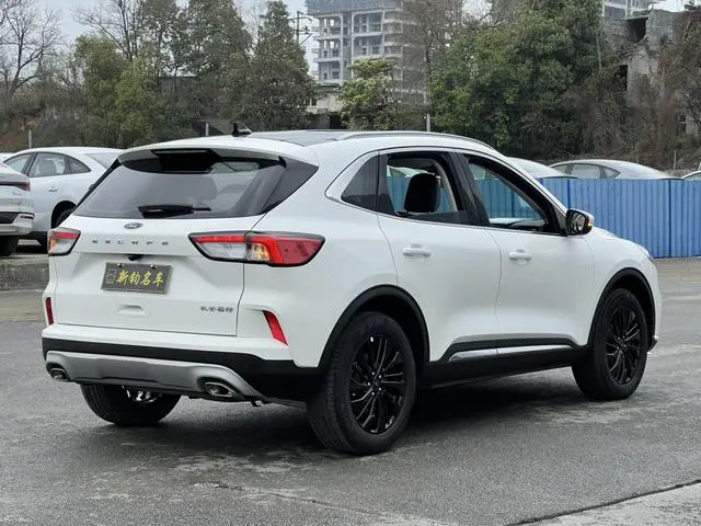 Ford Ruiji EcoBoost 245 two-wheel drive Yaoxiang model