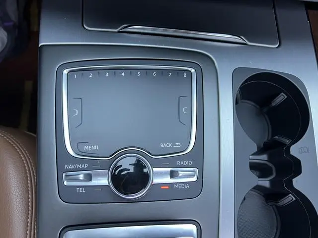 Audi Audi Q7 45 TFSI S line sporty