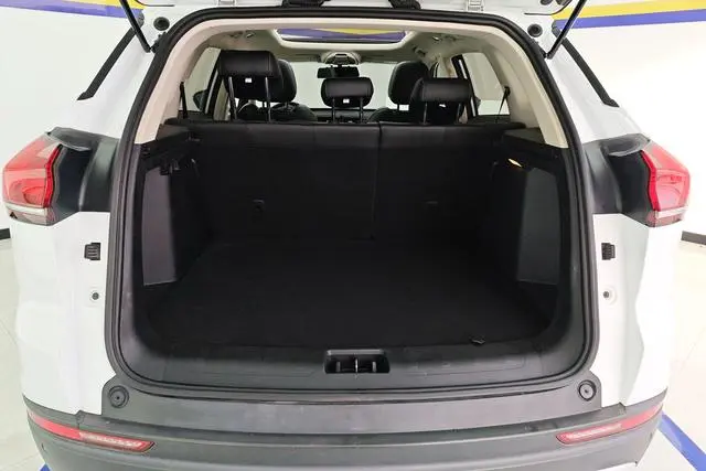 Geely Boyue 1.8TD DCT Zhilian PRO