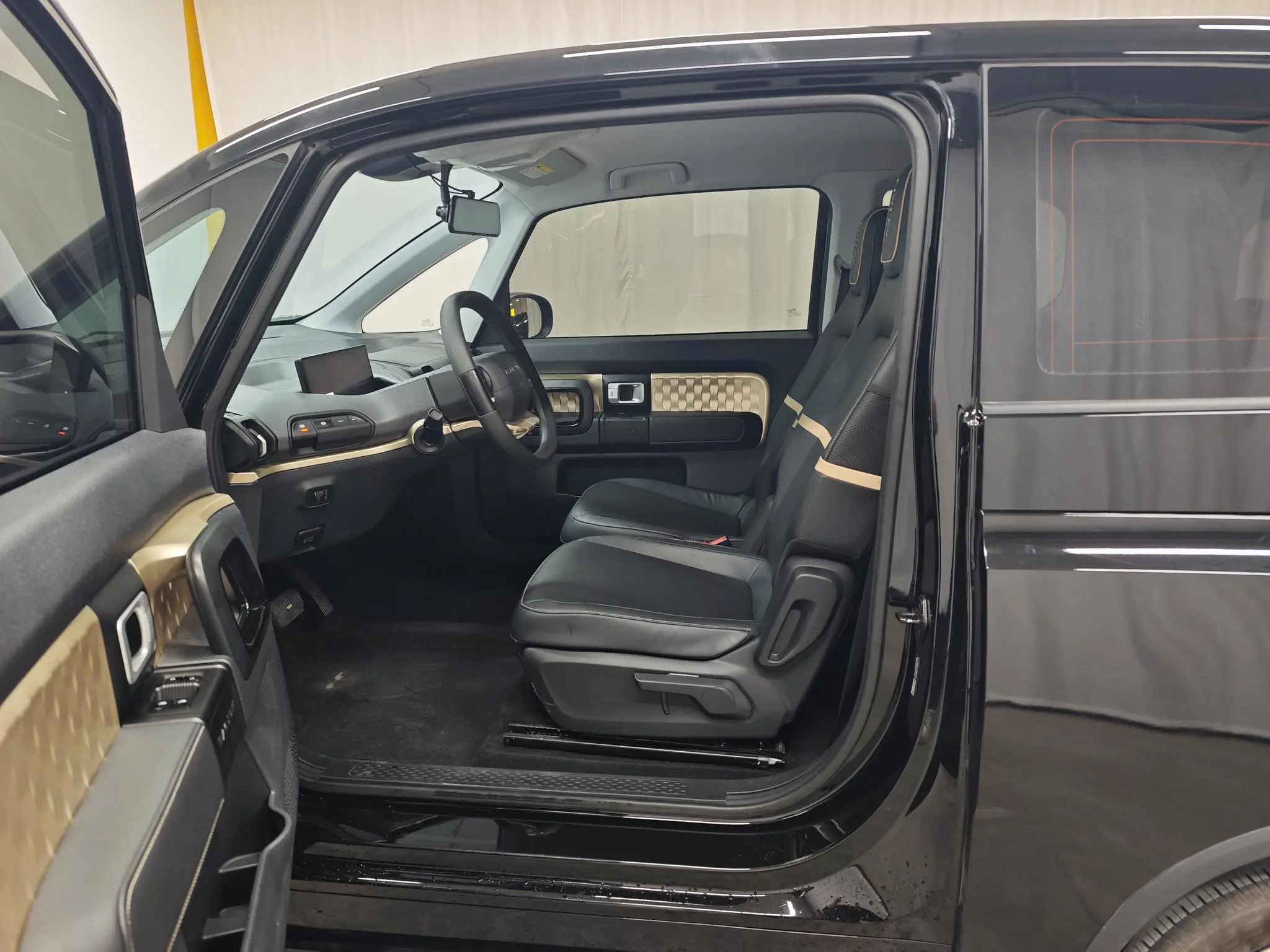 Baojun Baojun KiWi EV Designer Light Edition Ternary Lithium