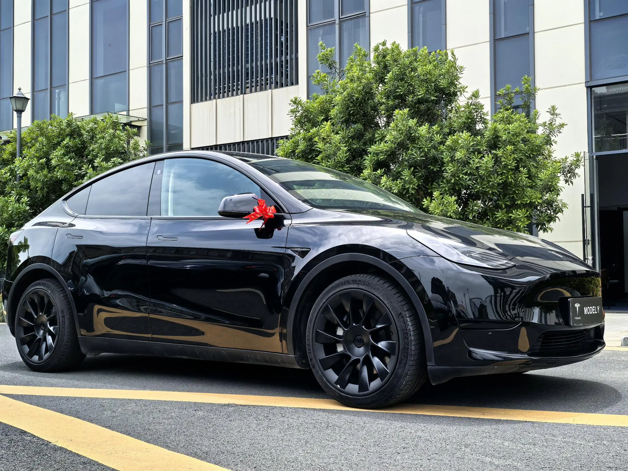 Tesla Model Y Facelifted rear-wheel drive version