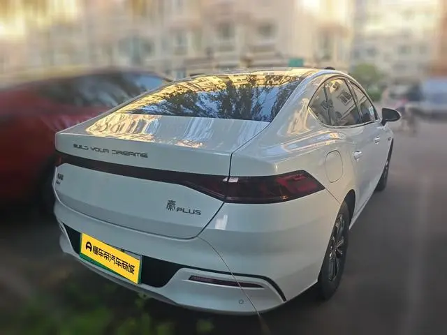 BYD Qin PLUS DM DM-i Champion Edition 55KM Leading Type