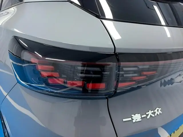 Volkswagen ID.4 CROZZ ID. Pure Enjoy Limited Edition